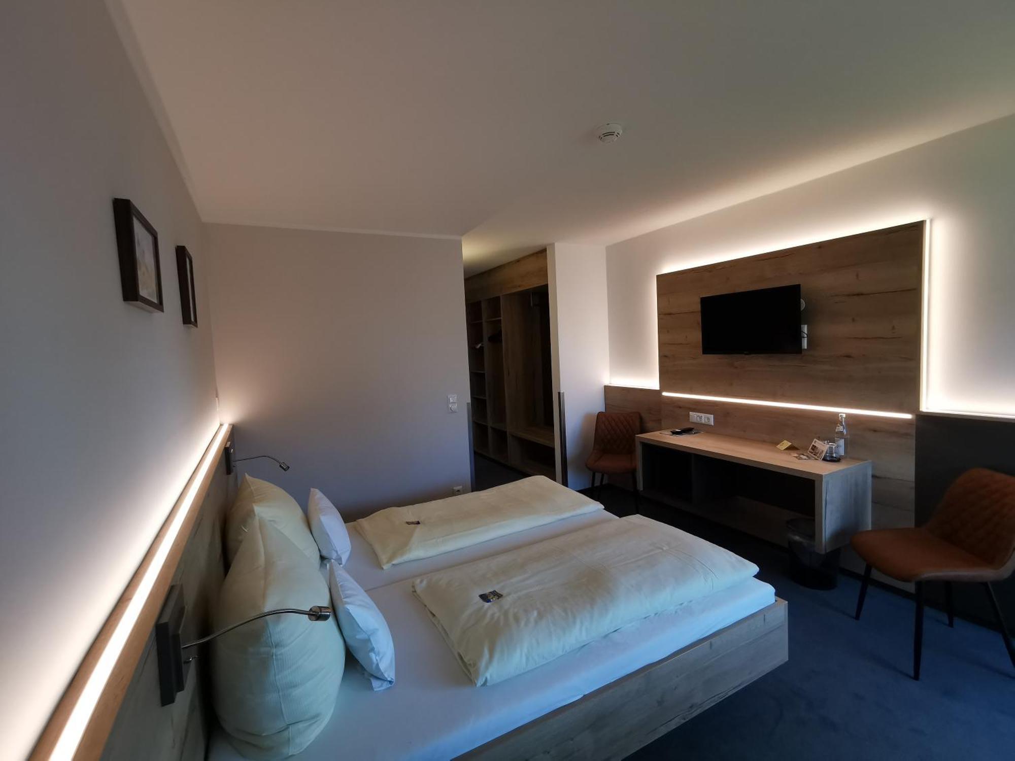 Hotel Am Regenbogen Cham Kültér fotó