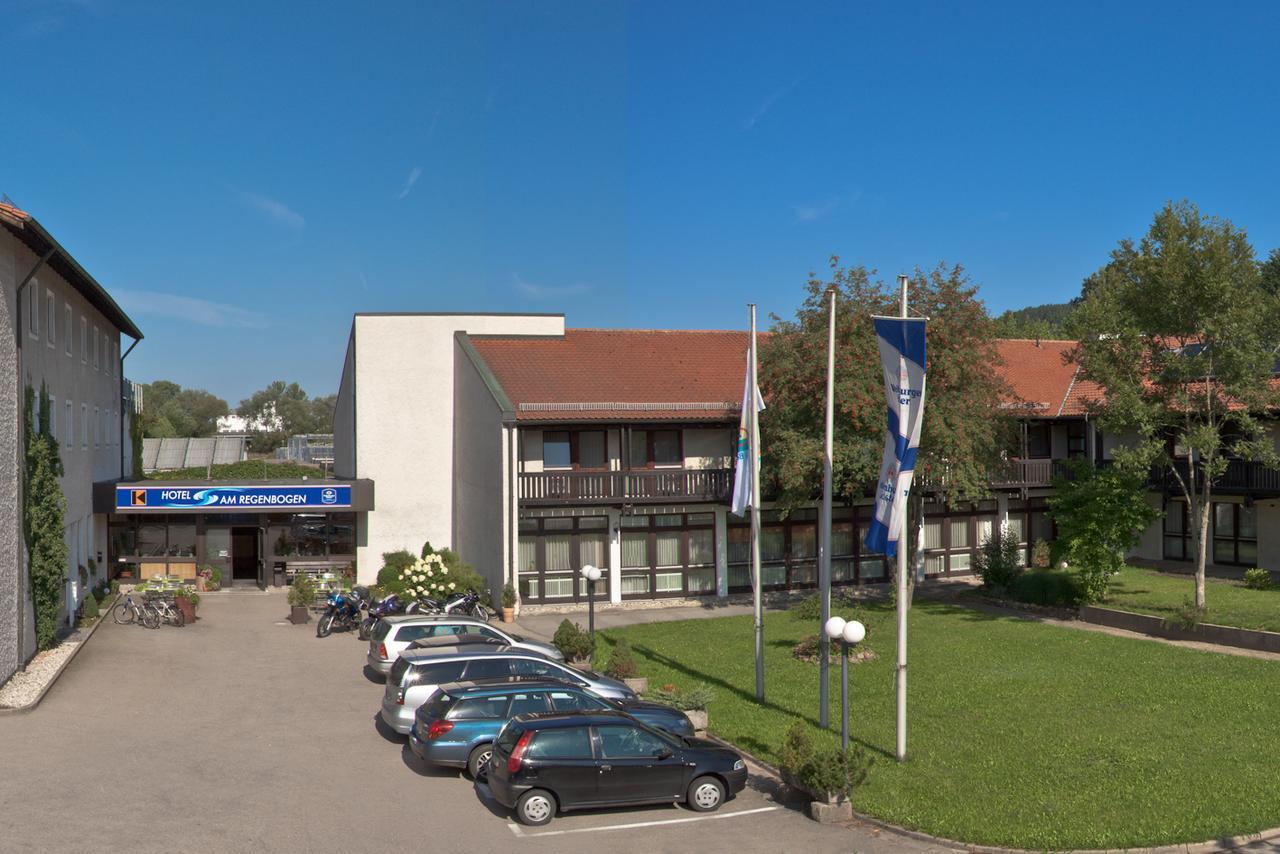 Hotel Am Regenbogen Cham Kültér fotó